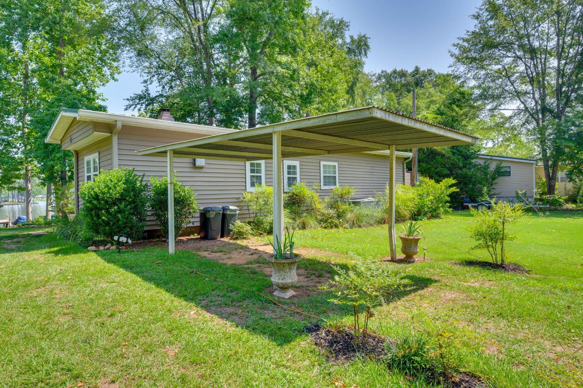 Lake Sinclair Crooked Creek Cottage With Fire Pit! Eatonton Eksteriør billede