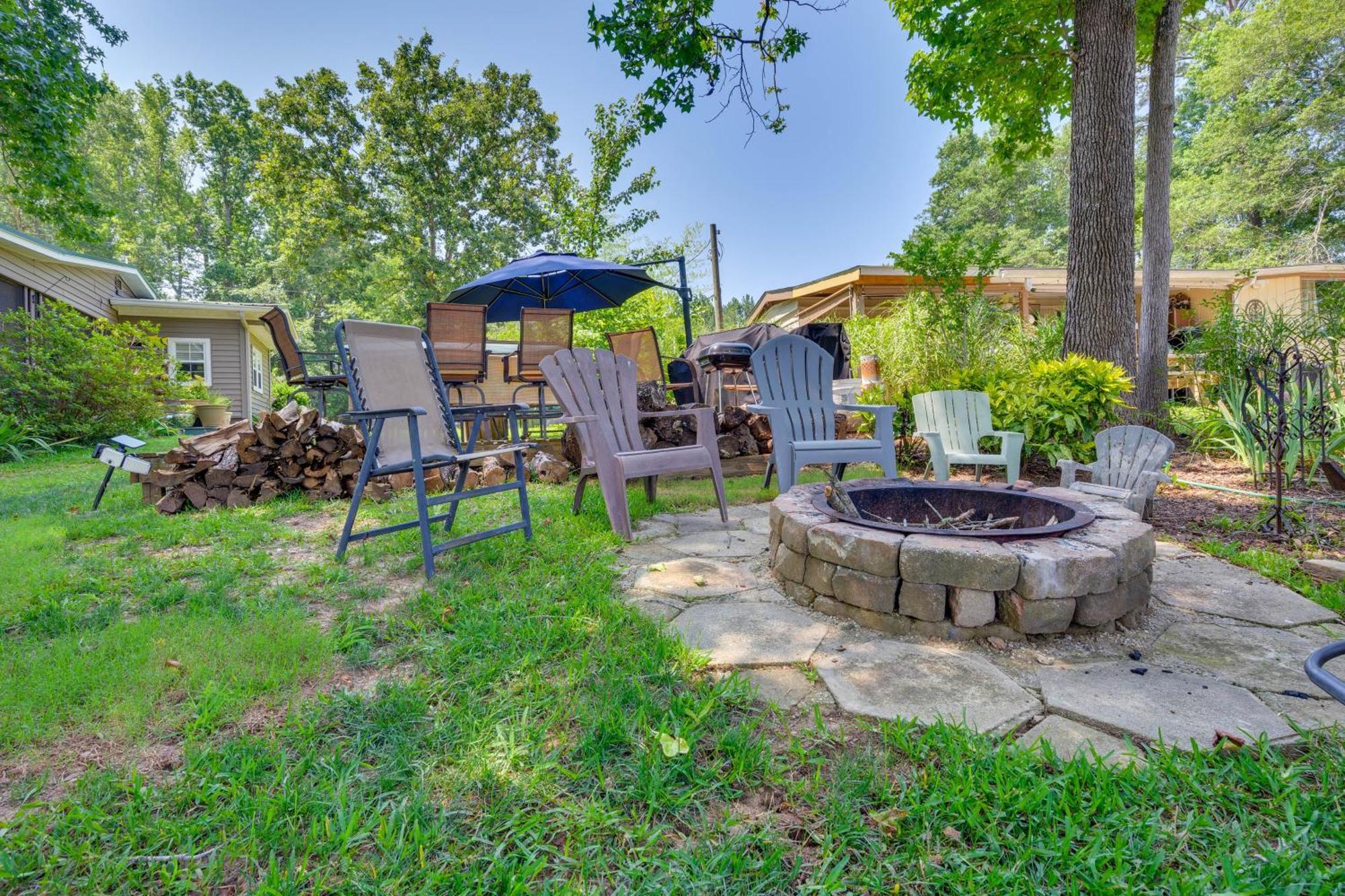 Lake Sinclair Crooked Creek Cottage With Fire Pit! Eatonton Eksteriør billede