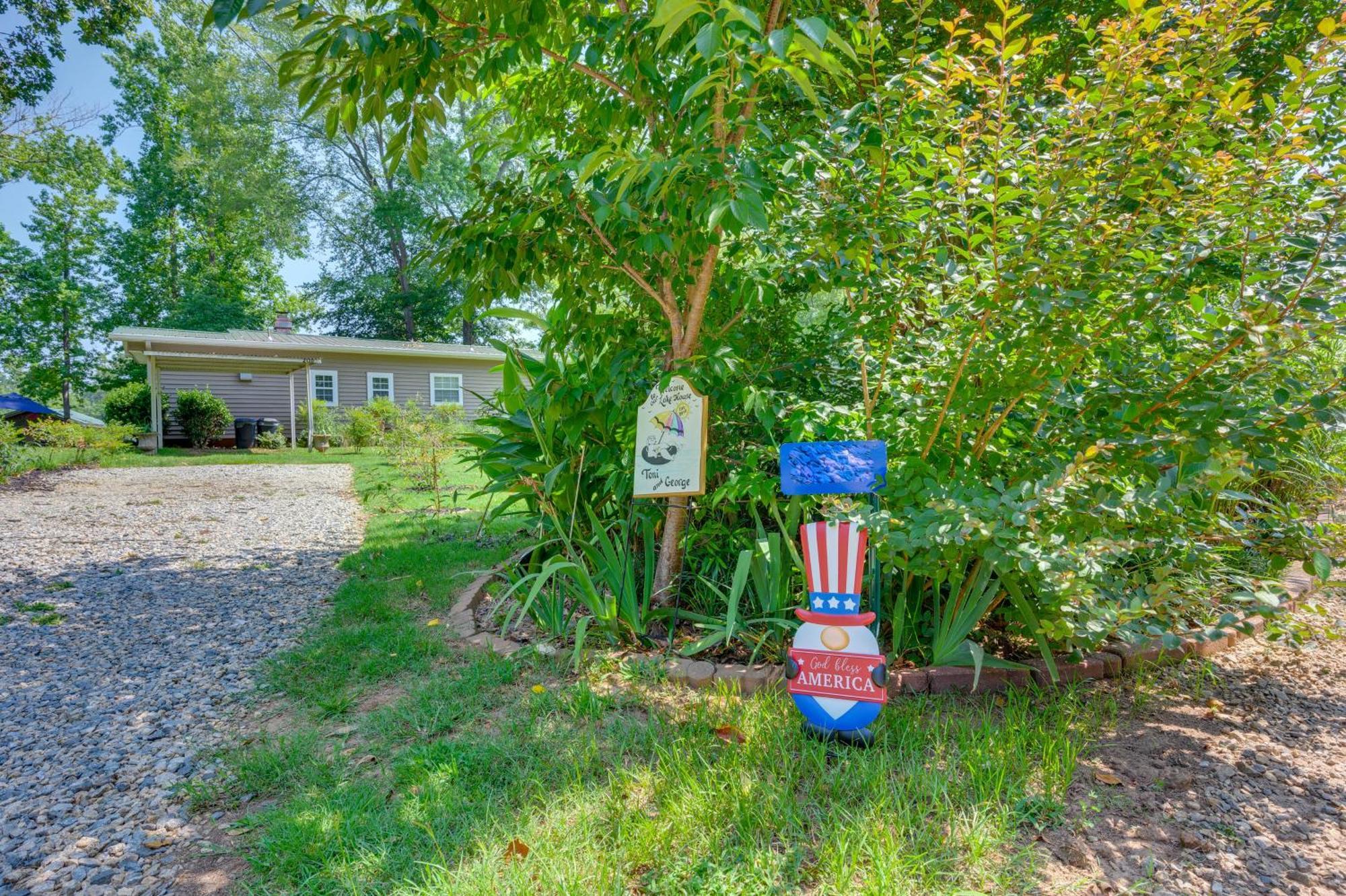 Lake Sinclair Crooked Creek Cottage With Fire Pit! Eatonton Eksteriør billede